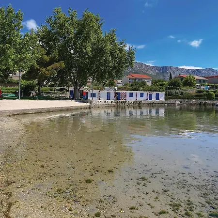 Holiday home Lovely In Kastel Sucurac With House Sea View Kastela